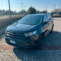 FORD EDGE 2017  “ Total Black”