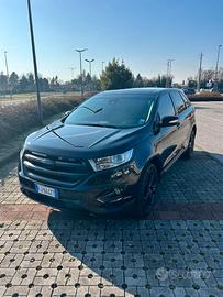 FORD EDGE 2017  “ Total Black”