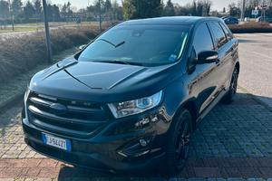 FORD EDGE 2017  “ Total Black”