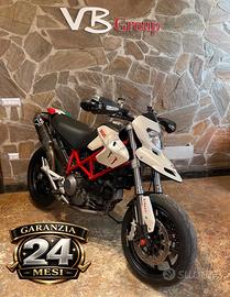 Ducati Hypermotard 1100 base