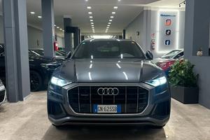 Audi Q8 55 TFSI Sport Versione RS
