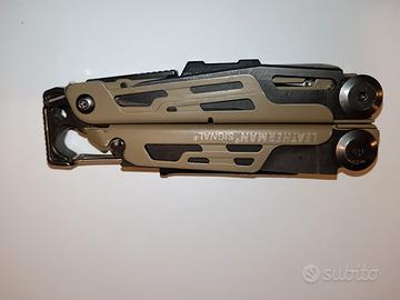 Leatherman Signal