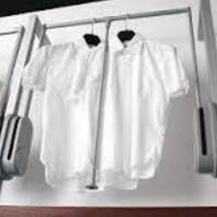 APPENDIABITO INCLINABILE PER ARMADIO