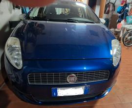 FIAT Grande Punto - 2007- 1242 cc- 5 marce