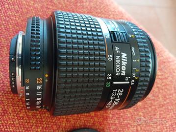 Nikon Obiettivo 
