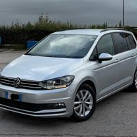 Volkswagen Touran 2.0 TDI 150 CV SCR DSG Business 