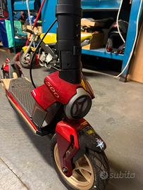 MONOPATTINO MV AGUSTA SERIE ORO