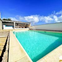 Sant'antioco, Villa panoramica con piscina e terra