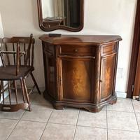 Mobile ingresso clcon specchio cordinato.