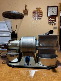 Grattuggia formaggio e macina pepe elettrico 