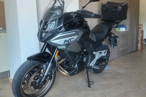CFMOTO  700 MT