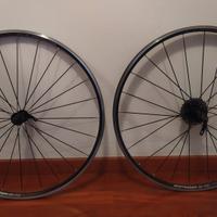Cerchi Bontrager TLR + Ultegra 11v