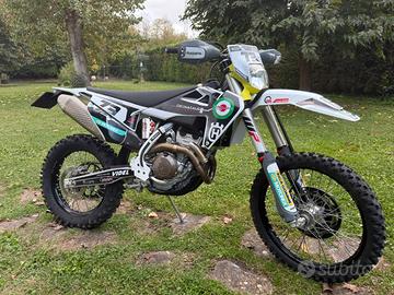 Husqvarna FE 250