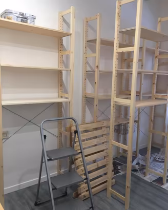 Scaffali Ivar legno con accessori perfetti