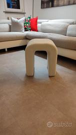 poggiapiedi/ pouf