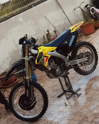Motocross suzuki rmz 250 4t