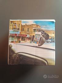 Porta cellulare da macchina 