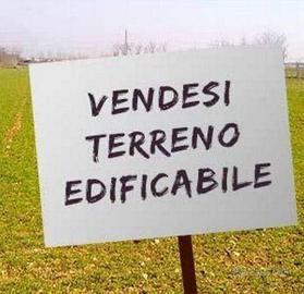 Terreno di 540 m² a Arcade