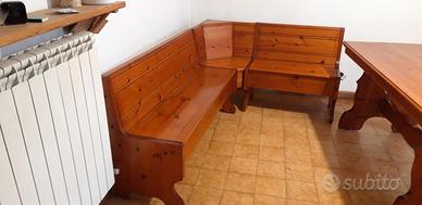 Cassapanca e tavolo