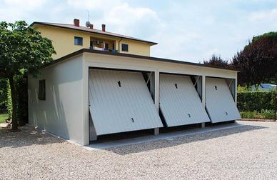 Ampio Box / Garage in Centro a Stradella