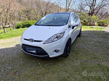 Ford Fiesta titanium