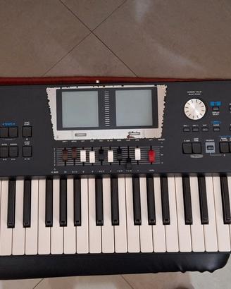 ROLAND BK9 Tastiera Arranger