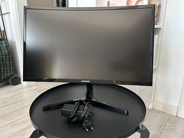 Monitor gaming Samsung curvo Full HD 24”