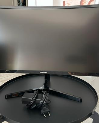 Monitor gaming Samsung curvo Full HD 24”