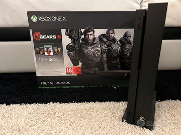 Microsoft xBox One X 1TB + 1 Mese EA Access