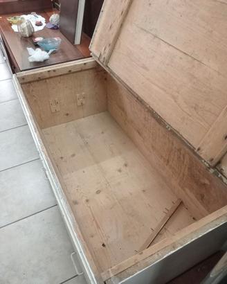 Antica madia del pane