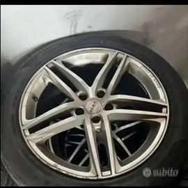 SET 4 GOMME+CERCHI LEGA 235/50 R18 5x108