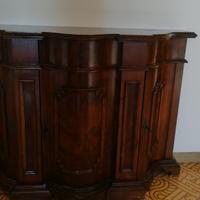 mobili stile classico