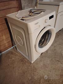 lavatrice whirlpool 