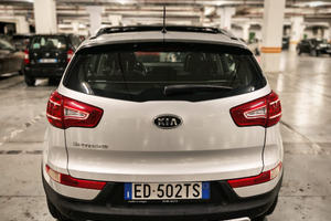 Kia Sportage serie 3 , 1.6 SL. Gpl/benzina  Neopat