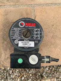 Pompa circolatore caldaia Riello