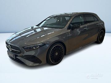Mercedes Classe A 180 d AMG Line Extra auto