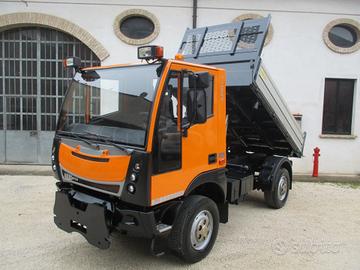 Bucher BU 200 BSI 75 Ql ribaltabile 4x4 PATENTE B