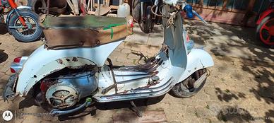 Vespa VL3 struzzo 