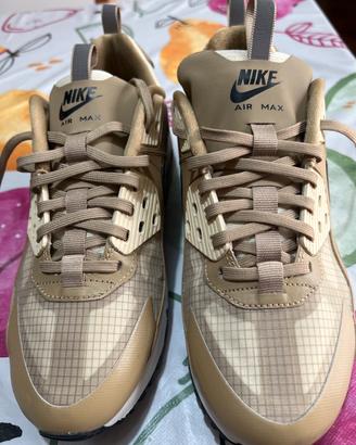 NIKE air