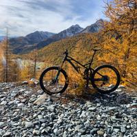 Bici enduro Mondraker dune R