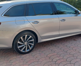 Skoda Octavia wagon metano pari al nuovo