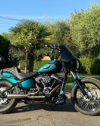 Harley-davidson Softail Strreet Bob 2018