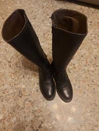 Stivali neri