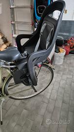 seggiolino per bicicletta.
