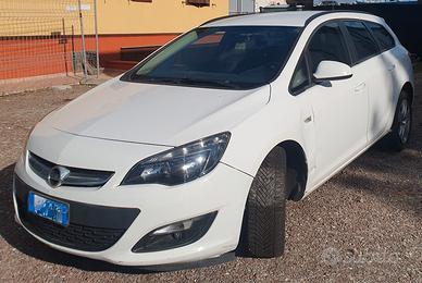 Opel Astra 1.6 CDTi Sports Tourer