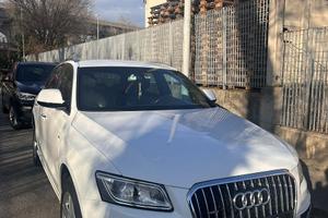 Audi Q5 2.0 TDI QUATTRO S-LINE
