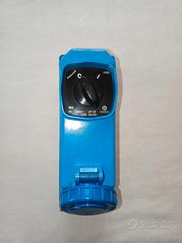 presa industriale 230v  Palazzoli