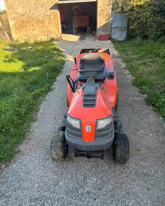 Trattorino tagliaerba husqvarna c151