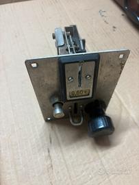 Gettoniera carambola calciobalilla