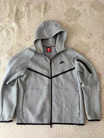 Nike tech felpa prezzo trattabile